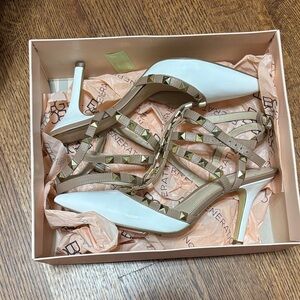 BCBGeneration White and Tan Studded Heels